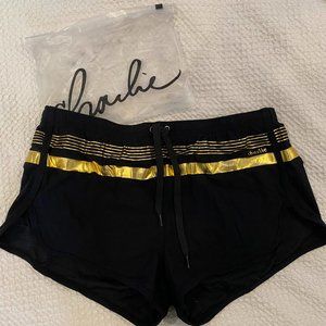 Like New Charlie by MZ Black & Gold Scarf Sun Shorts